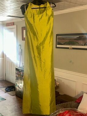 Vintage star of Siam Bangkok silk lime Green Sleeveless Maxi Dress sz S M